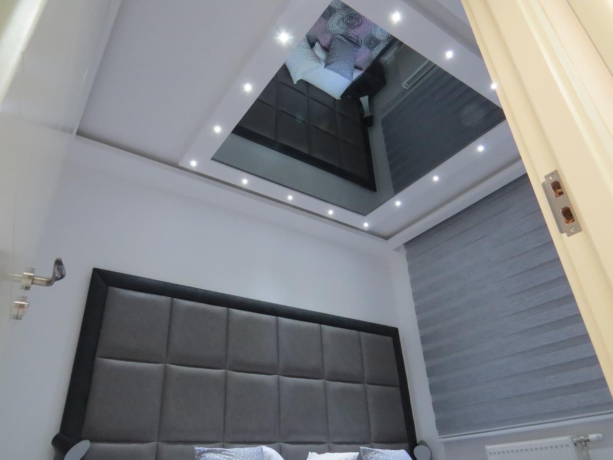 Grey Apartment Nis Exterior photo
